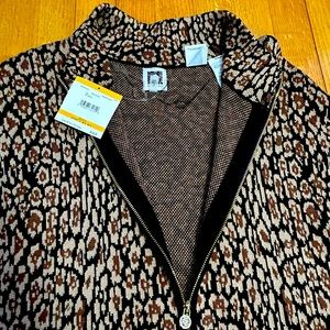 NWT Ann Klein zipped shall! Originally $139
